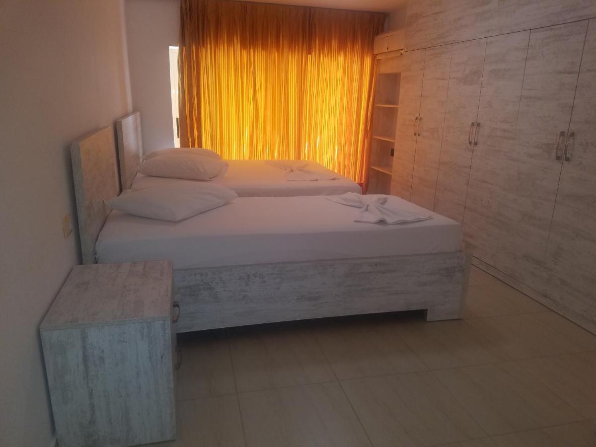 Apartamente Duplex Berti Саранде Екстериор снимка