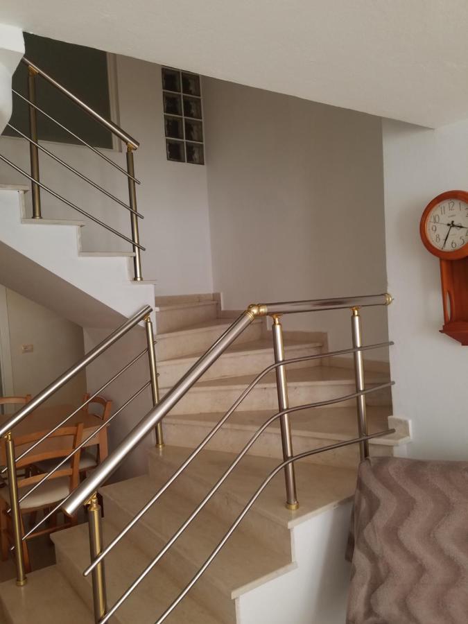 Apartamente Duplex Berti Саранде Екстериор снимка